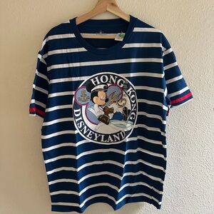 NWT - Disneyland Hong Kong T-shirt - Captain Mickey